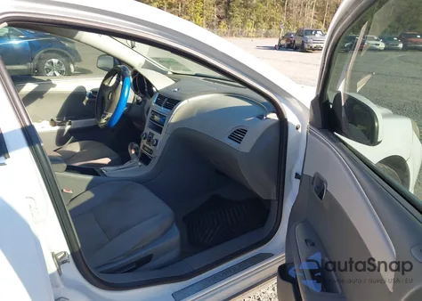 2010 Chevrolet Malibu Lt z USA, uszkodzony, nr VIN 1G1ZC5E00AF250849